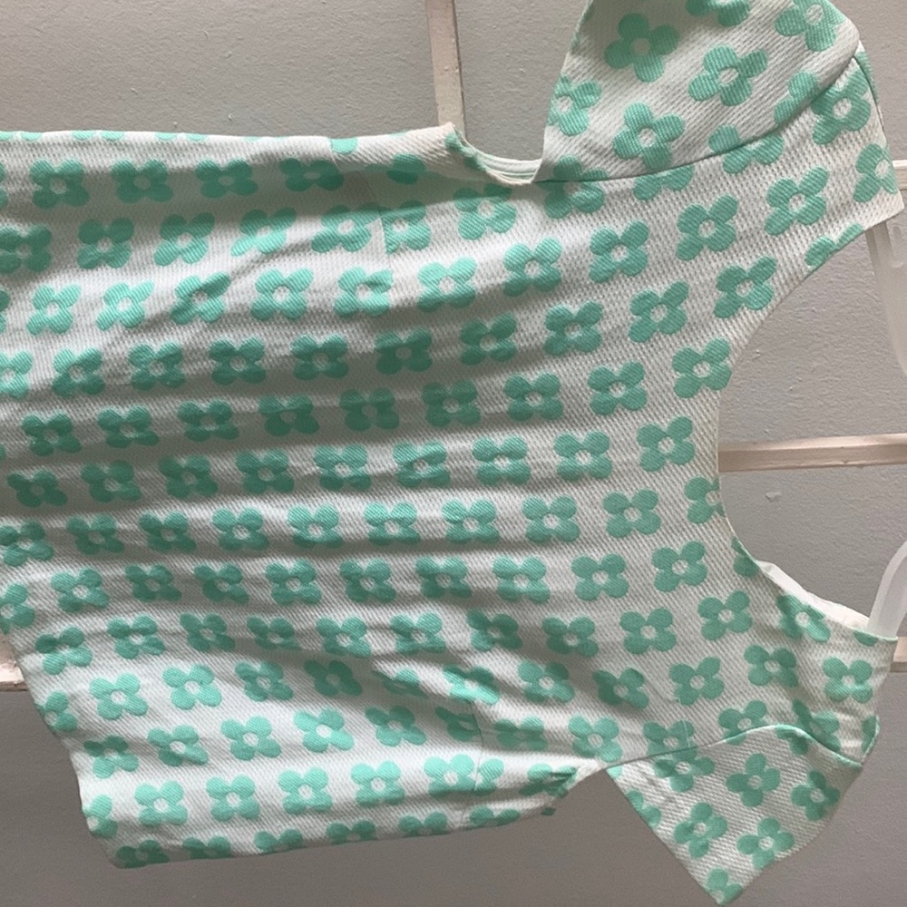 Kensie flower blouse